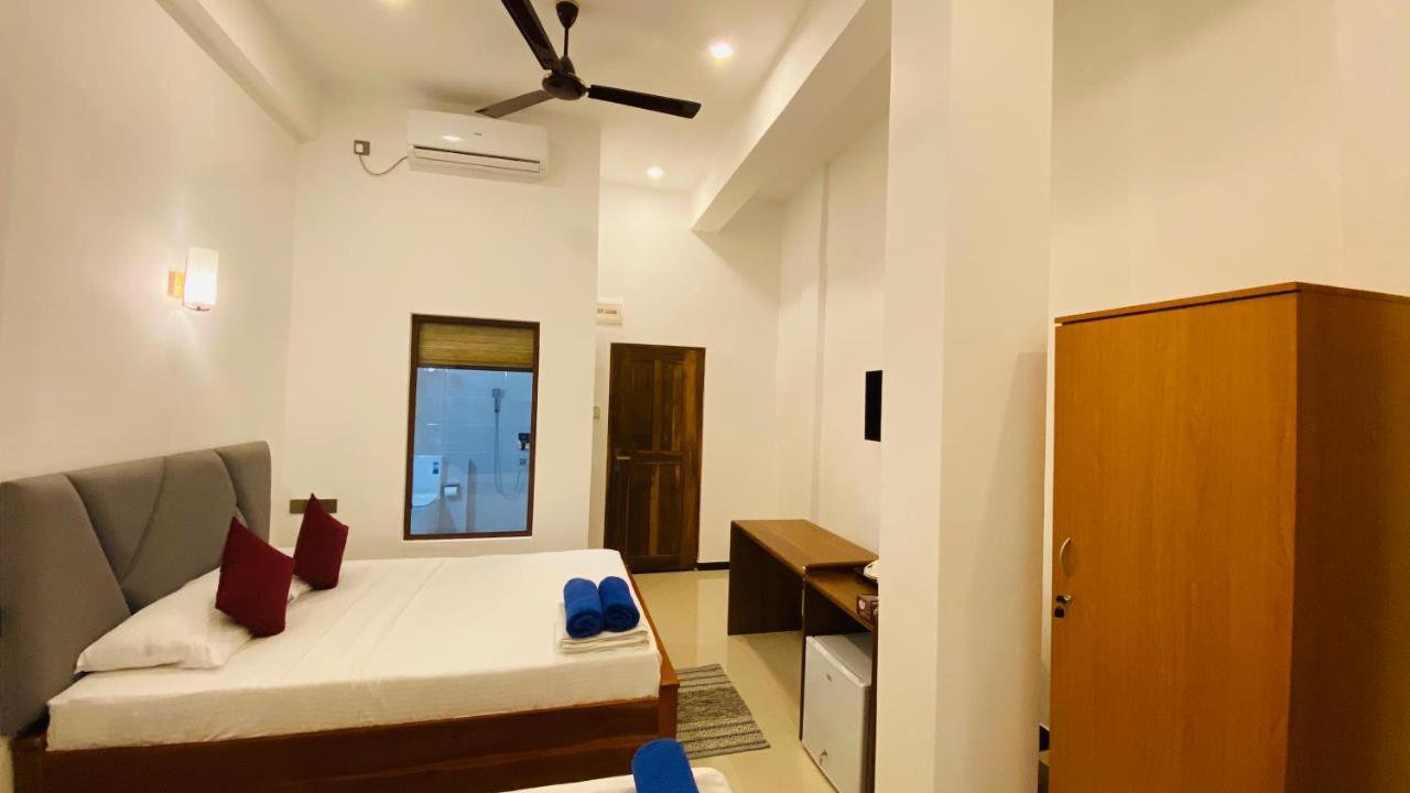 Ziegler Cottage Negombo Exterior photo